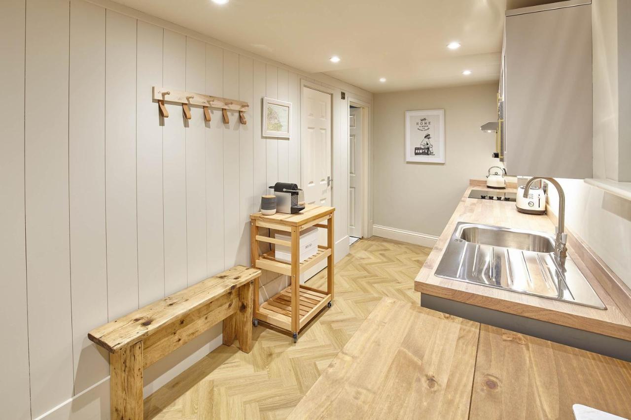 Host & Stay - The Salt Nook Уитби Экстерьер фото